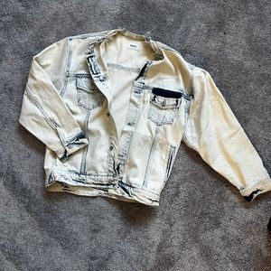 Boxy White-Wash Jean Jacket